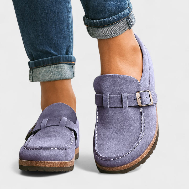 Инес – Стилни велурени мокасини с катарама