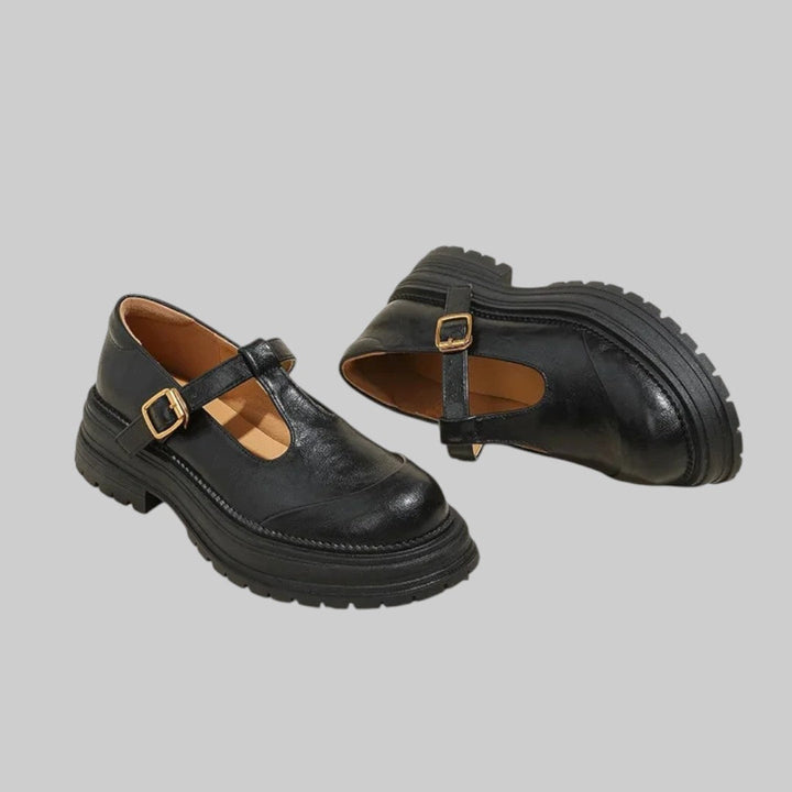 Леона – Стилни кожени обувки за всеки повод