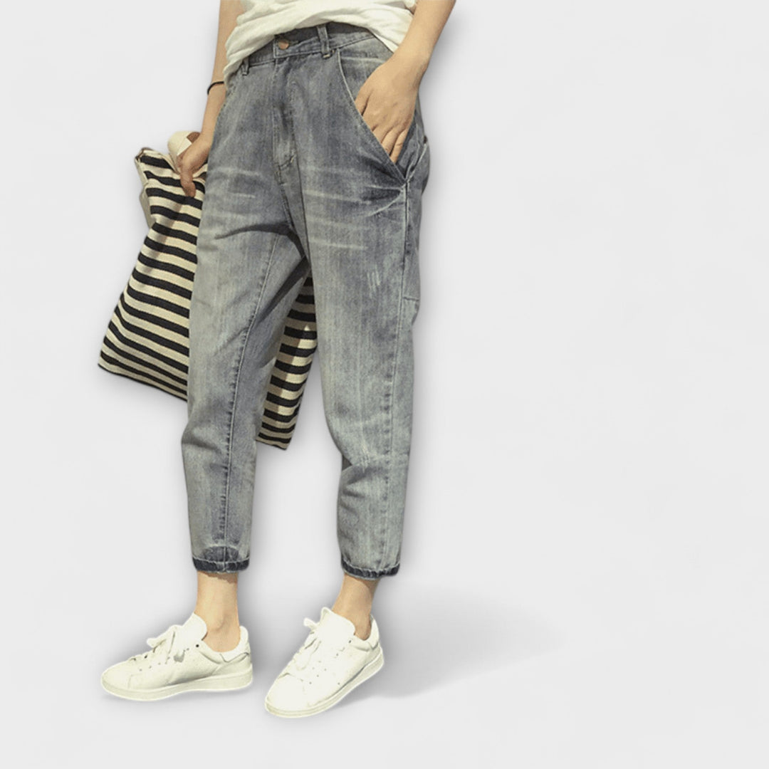 Елегантни панталони за стилен и комфортен вид