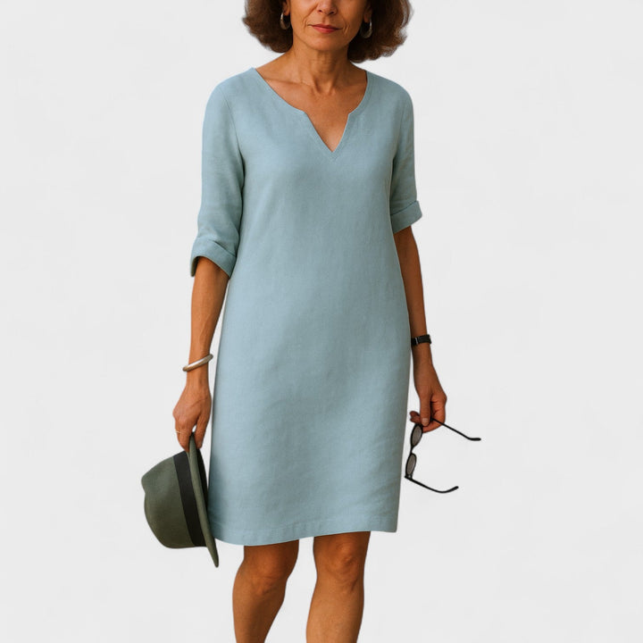 Клара – Лятна Рокля за Стилни Летни Изживявания