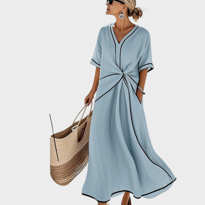 Ема - Стилна лятна рокля с райета