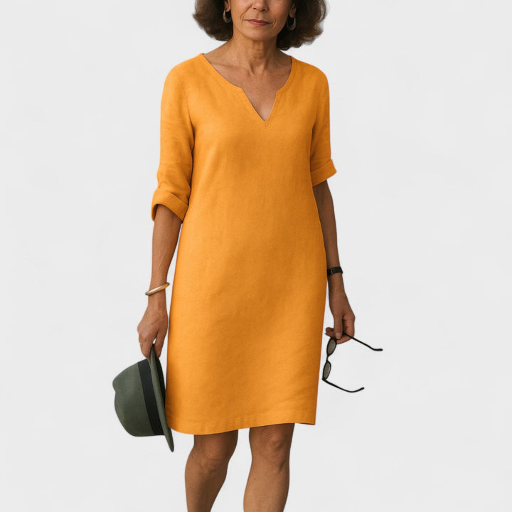 Клара – Лятна Рокля за Стилни Летни Изживявания