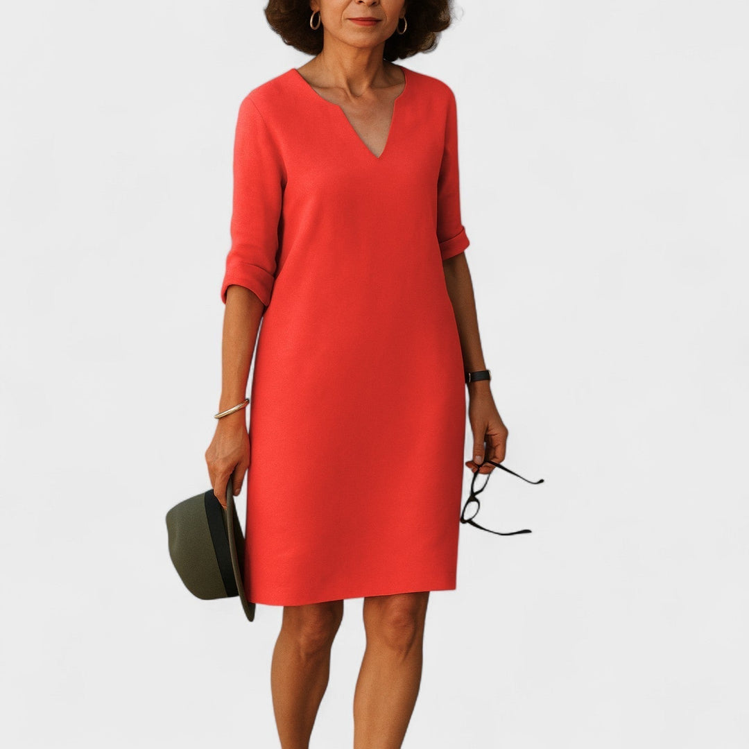 Клара – Лятна Рокля за Стилни Летни Изживявания