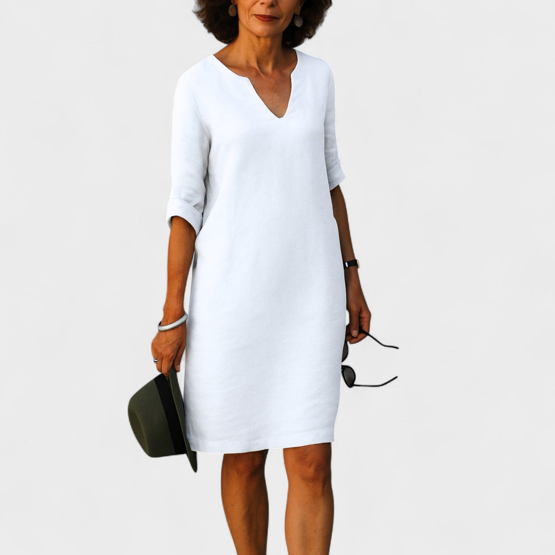 Клара – Лятна Рокля за Стилни Летни Изживявания