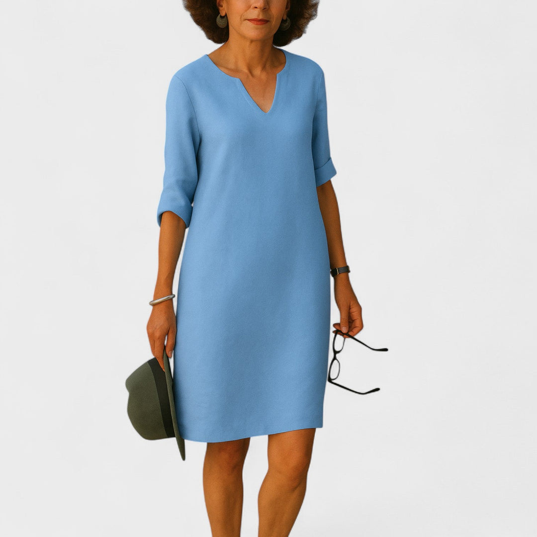 Клара – Лятна Рокля за Стилни Летни Изживявания