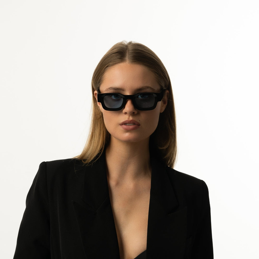 Елиза от Сироса - Уникален продукт за вашия дом