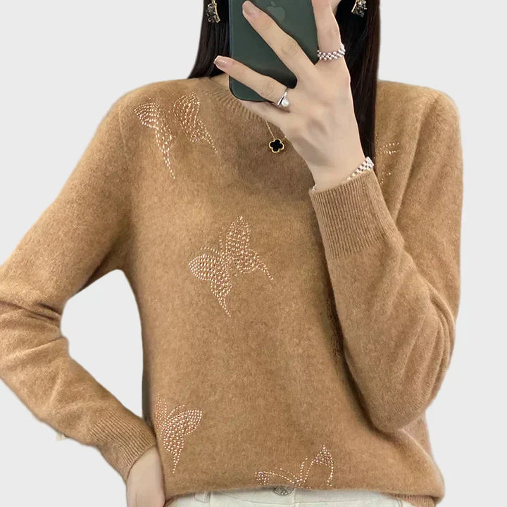 Женски Пуловер с Пеперуден Узор за Стилен Вид