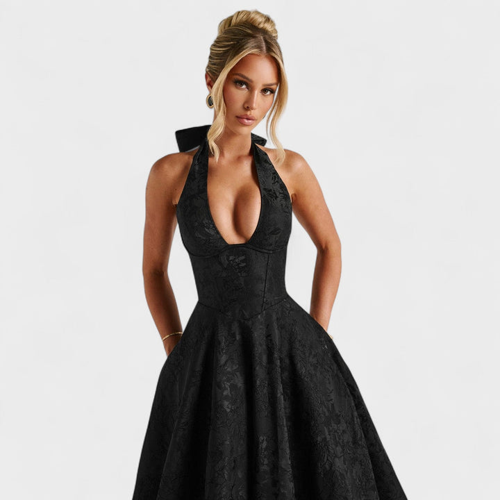 Жулиета – Стилна миди рокля с халтер деколте