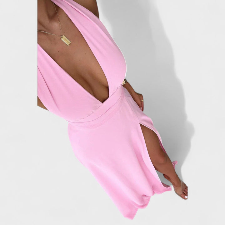 Ива - Елегантна рокля с удобен дизайн