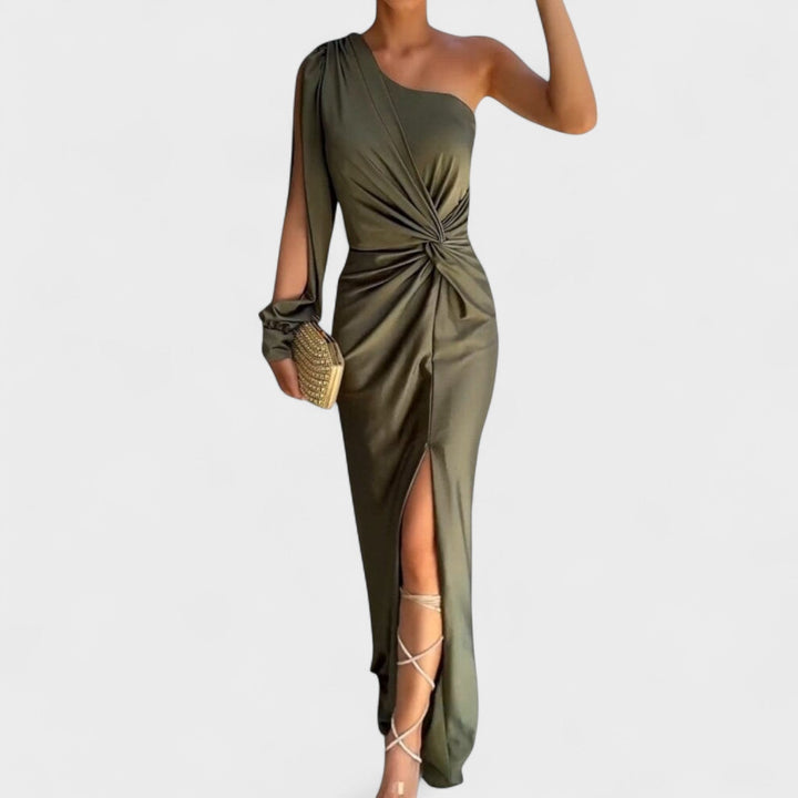 Каролина - Елегантна асиметрична рокля за специални поводи