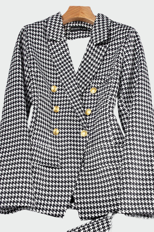 Класическо сако за елегантен стил