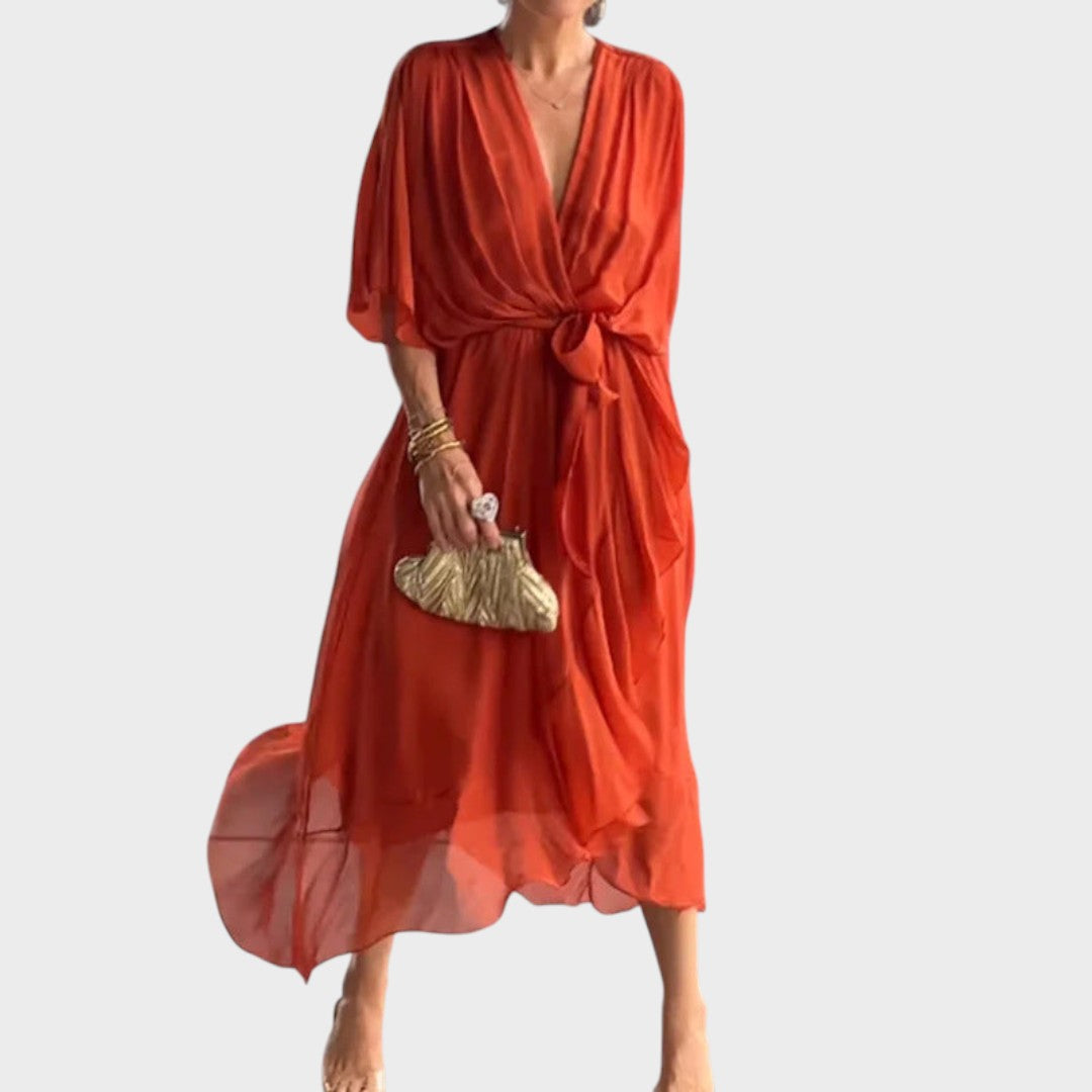 Елегантна дантелена рокля Мартина за специални поводи