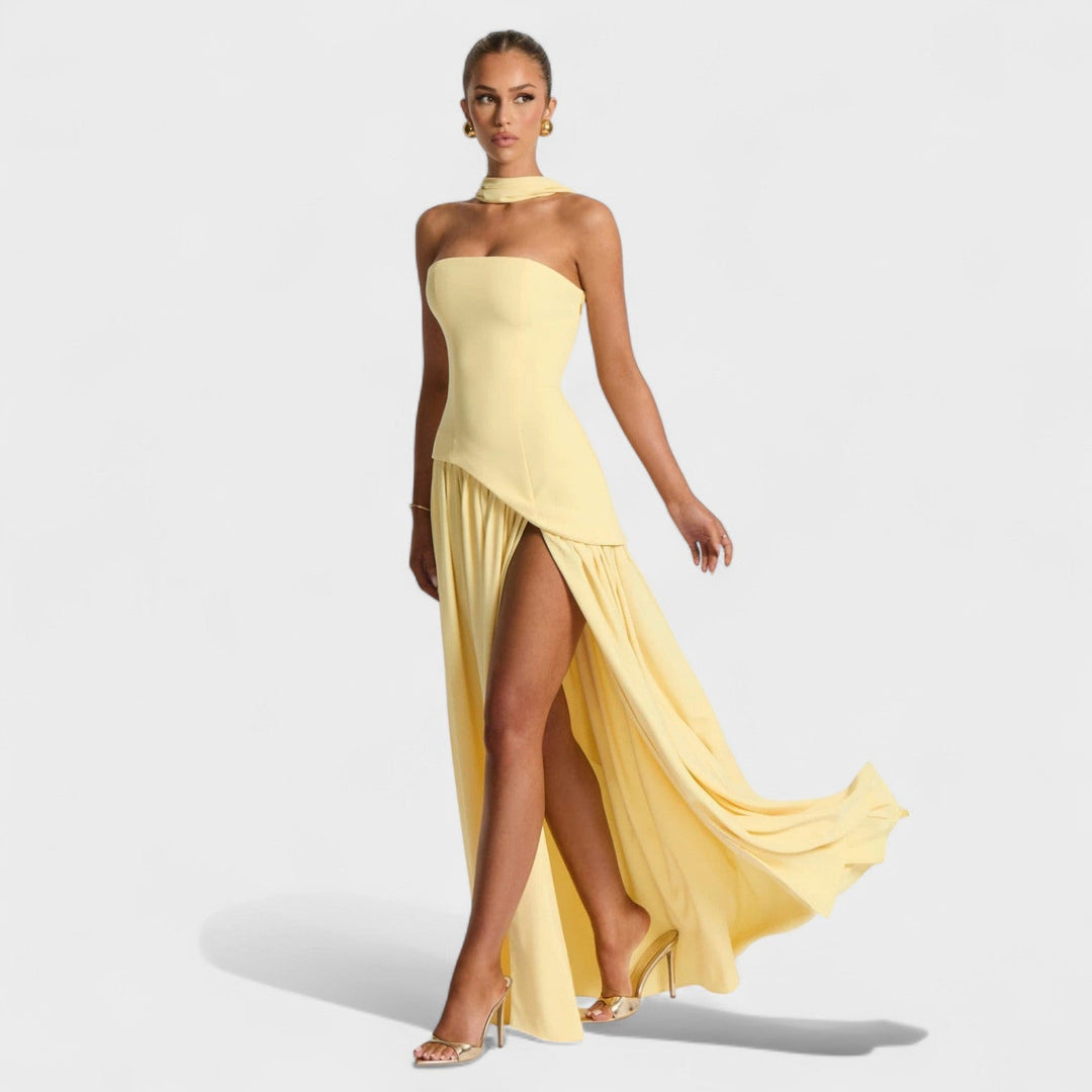 Леонор - Стилна Гала Рокля за Специални Поводи